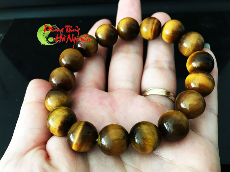 vòng tay đá mắt hổ nâu phong thủy
